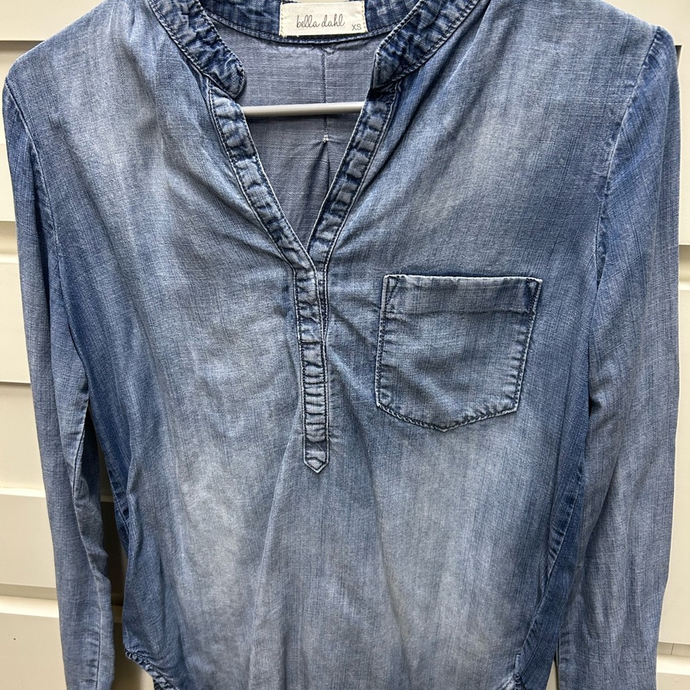 Bella Dahl Light Blue Denim Blouse